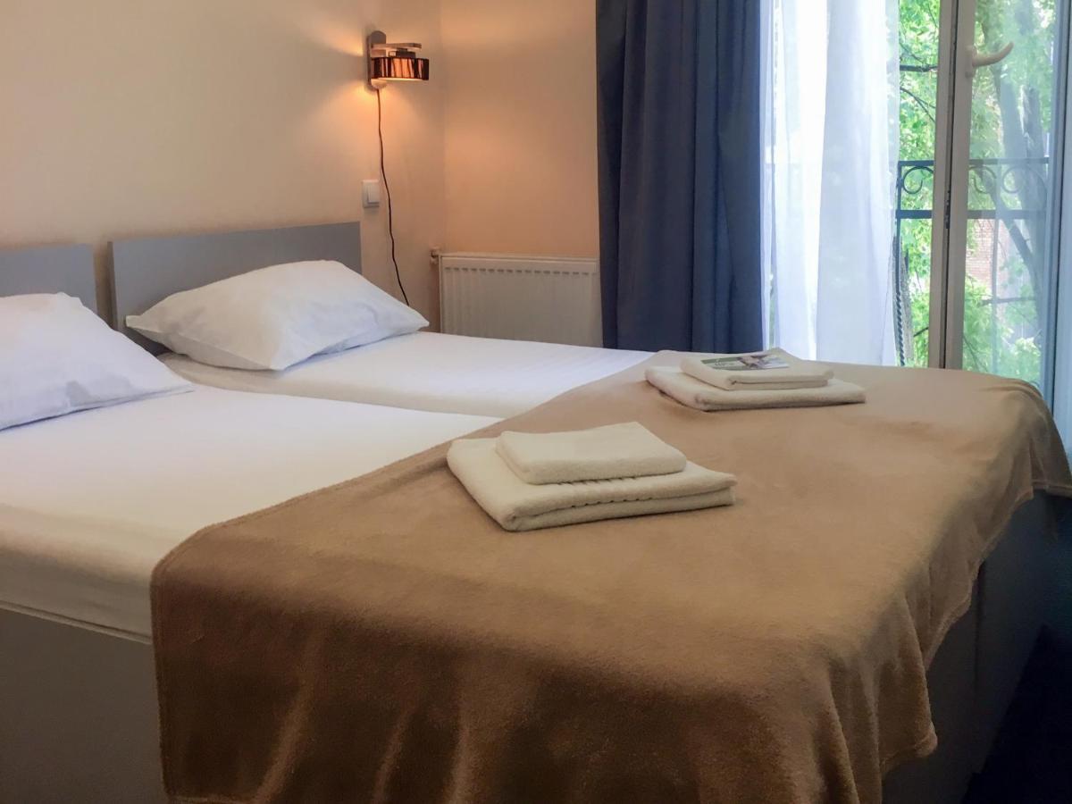 Kizhi Art Hotel Kharkiv Bagian luar foto